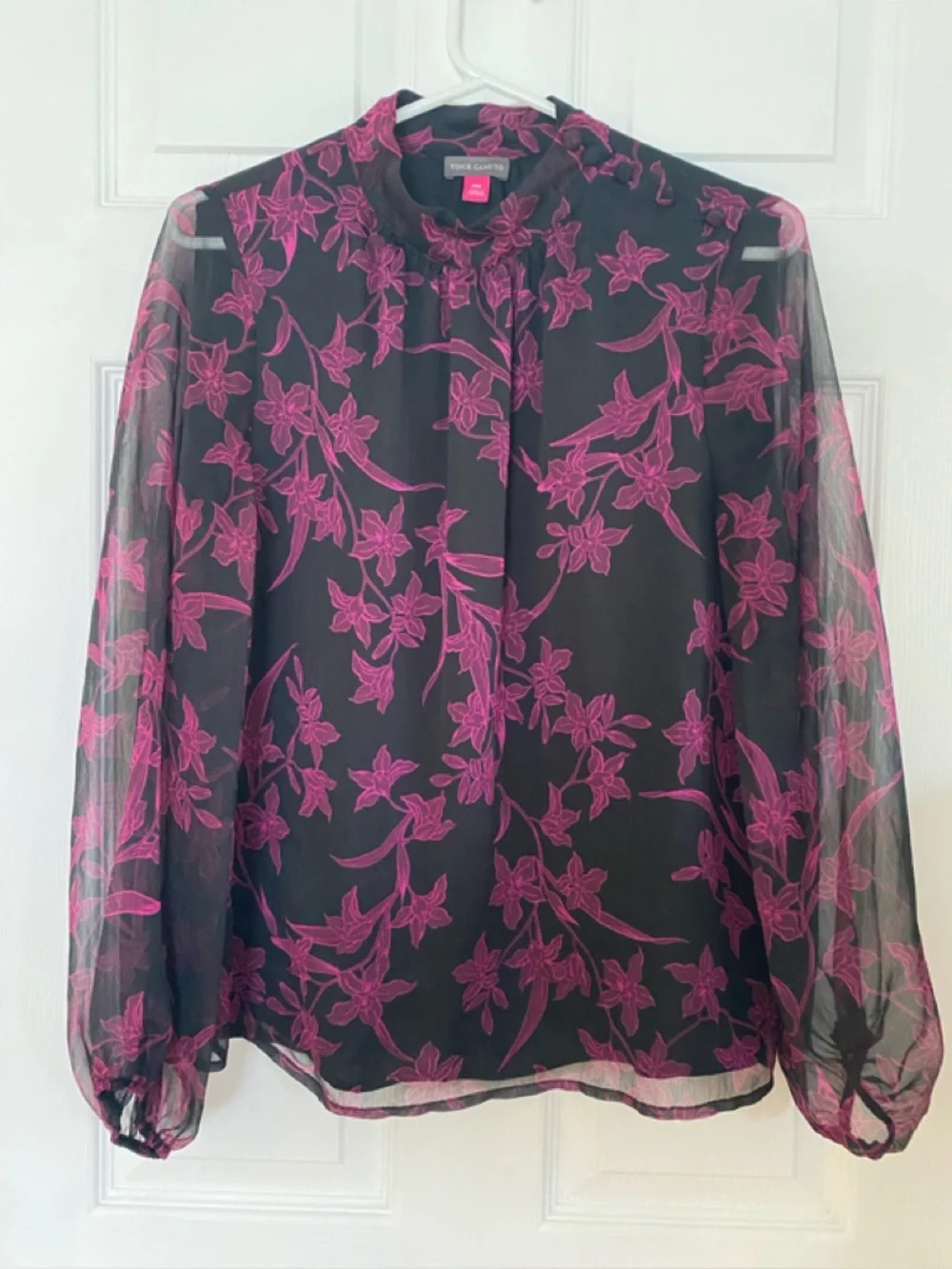 Vince Camuto Blouse (PM) - Picture 1 of 7